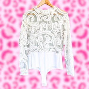 Plus Size Bodysuit 🎀  Size 3X 🎀 Y2K  🎀 Sheer White Long Sleeve Bodysuit